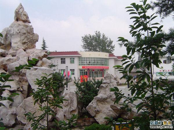 �����h��ˮ�߼��ЌWУ�@���ܻ�����